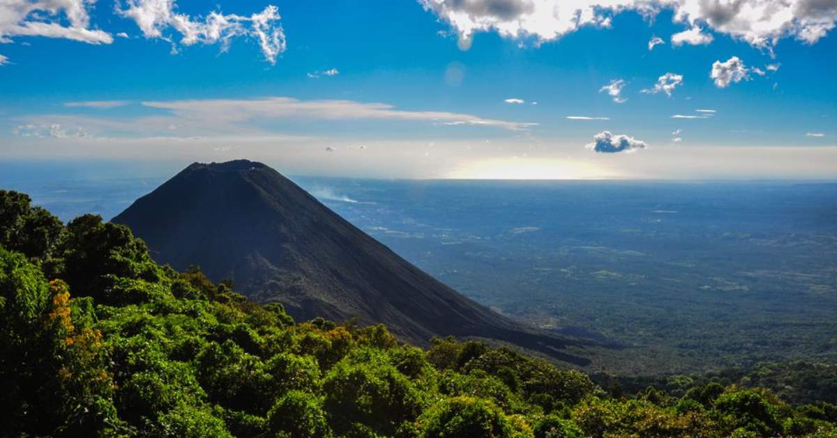 Interesting Facts About El Salvador